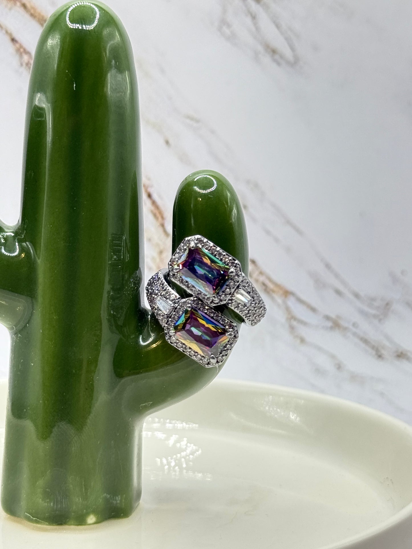 JUNE BIRTHDAY RINGS
