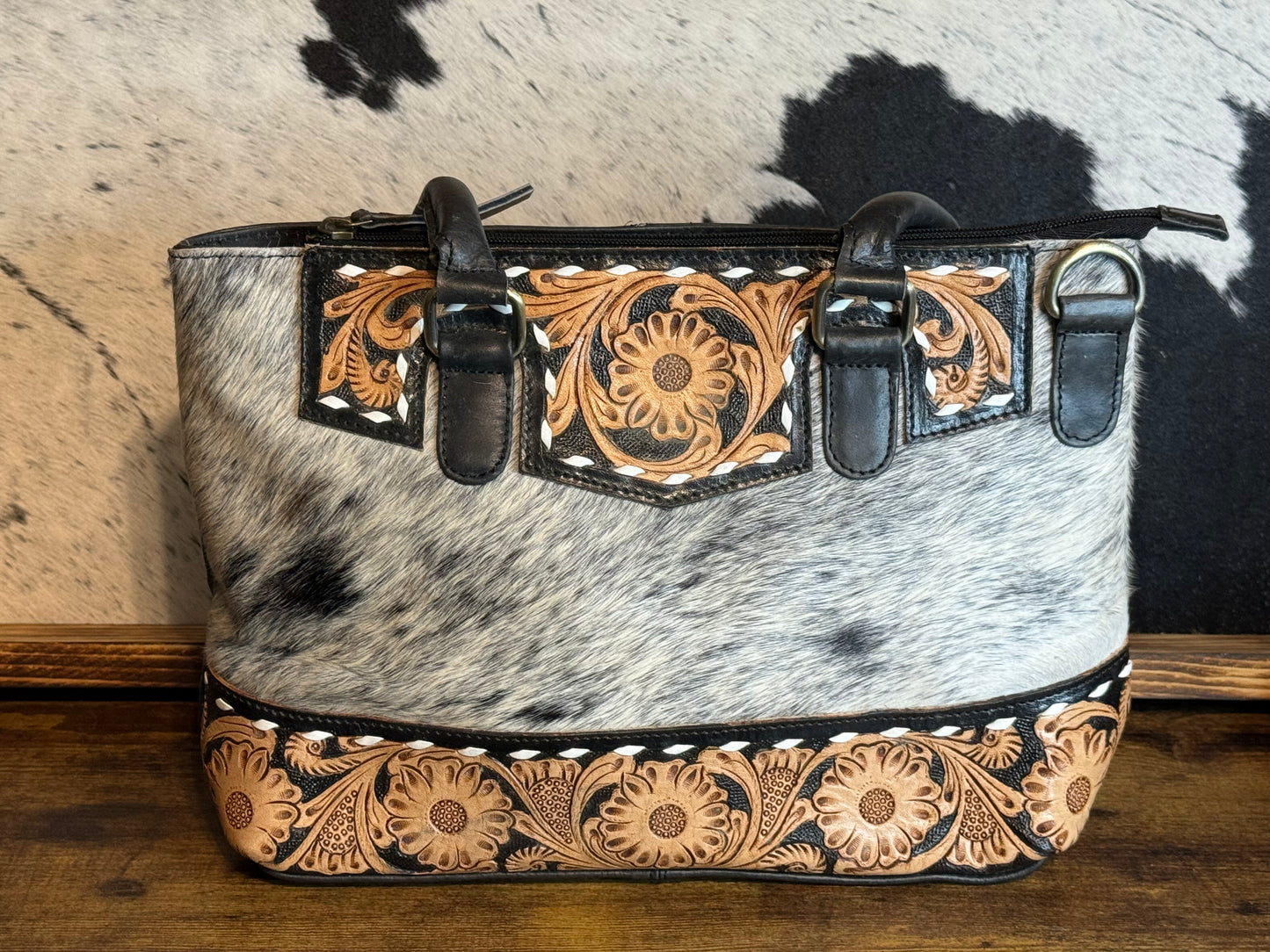 The Dakota Purse